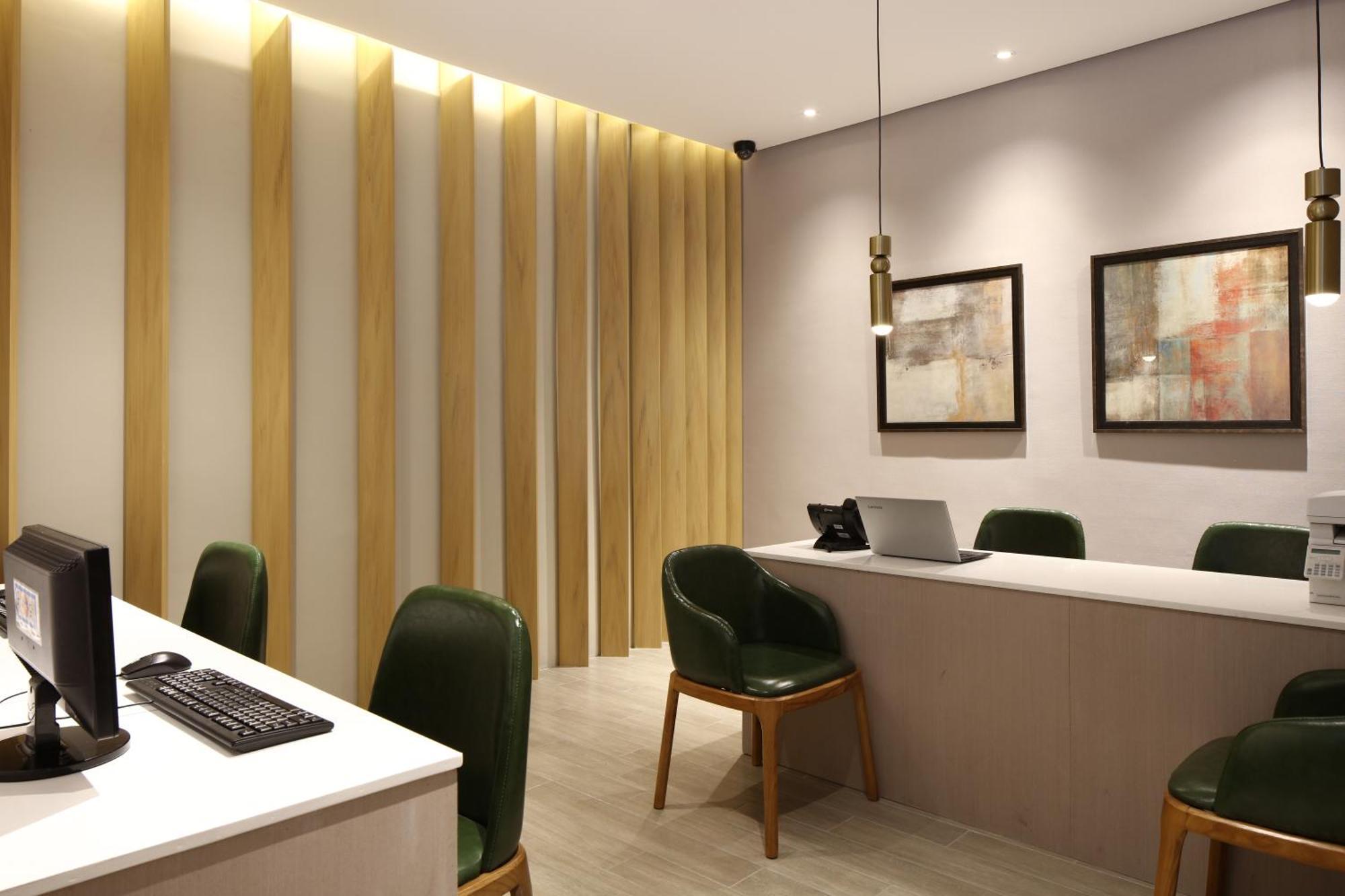 City Garden Suites Manila Eksteriør bilde