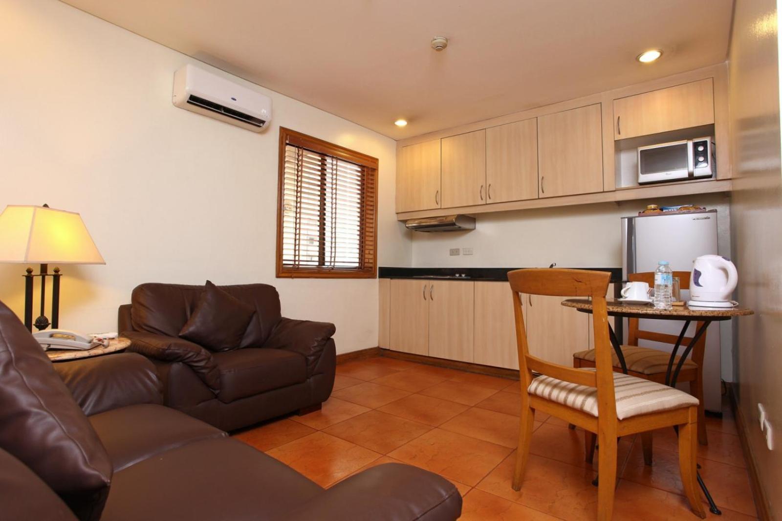 City Garden Suites Manila Eksteriør bilde