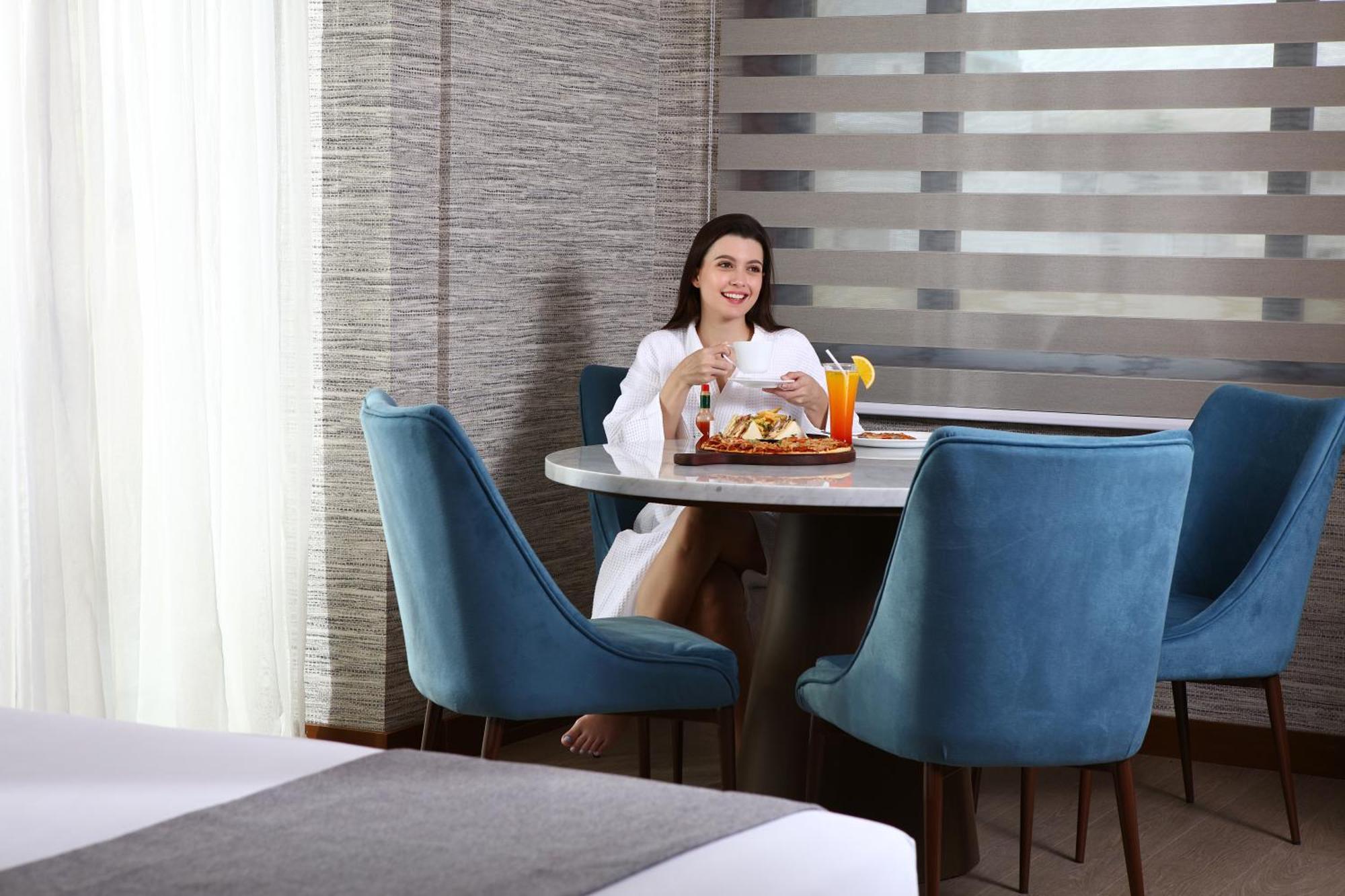 City Garden Suites Manila Eksteriør bilde