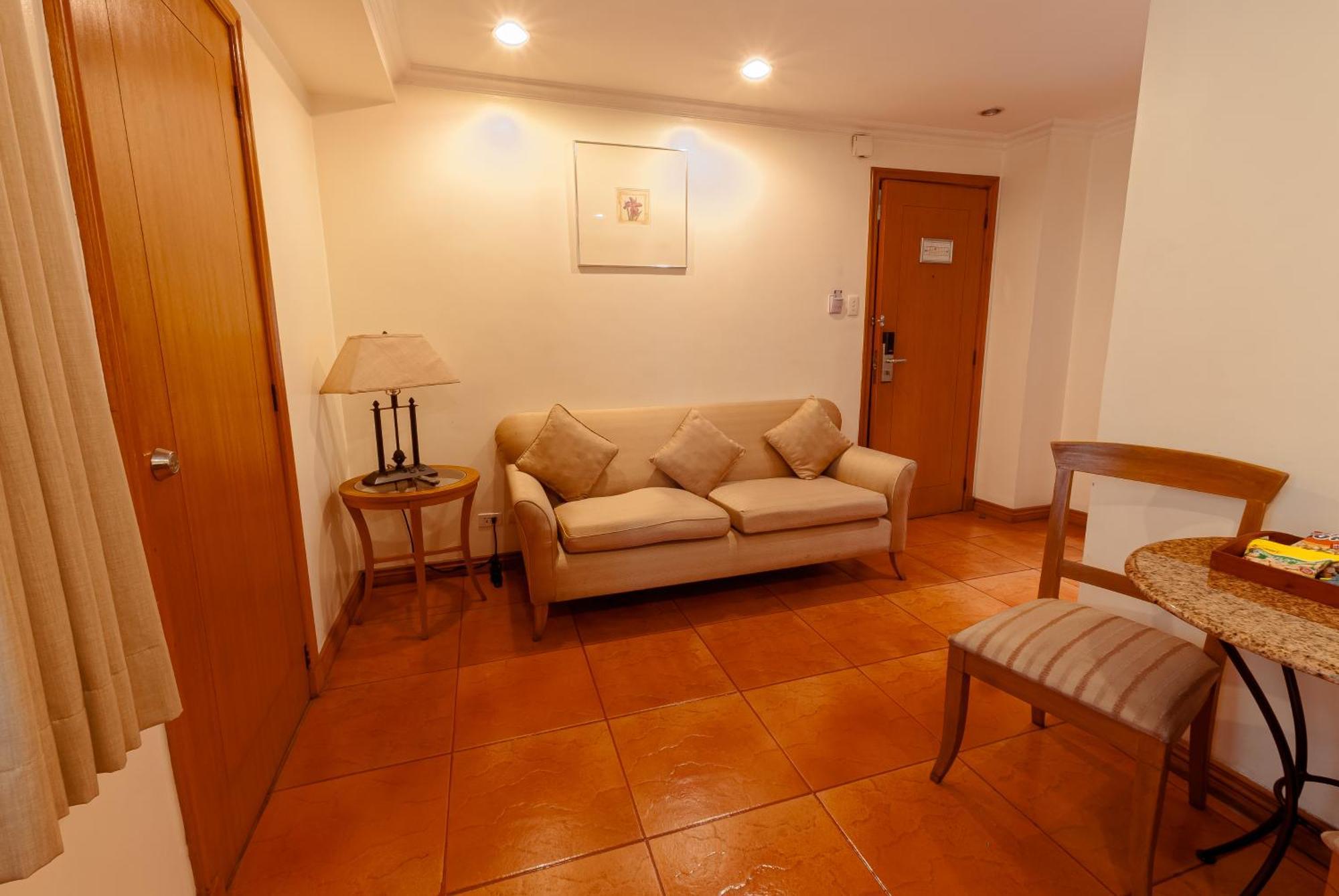 City Garden Suites Manila Eksteriør bilde