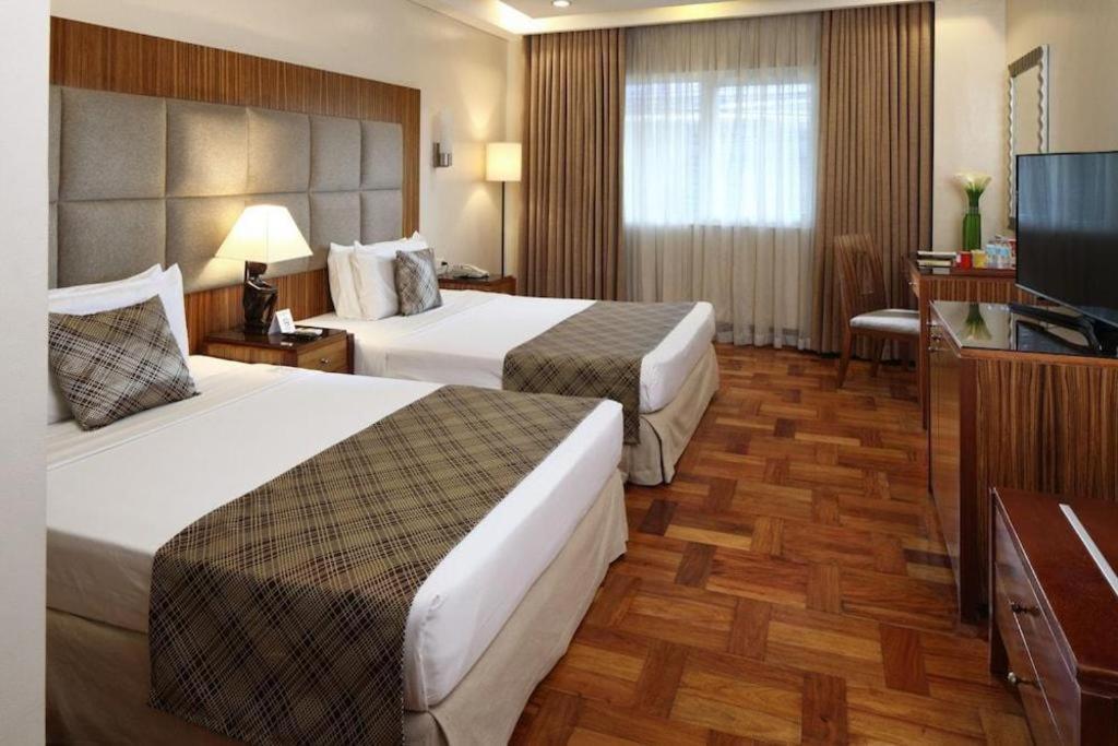 City Garden Suites Manila Eksteriør bilde