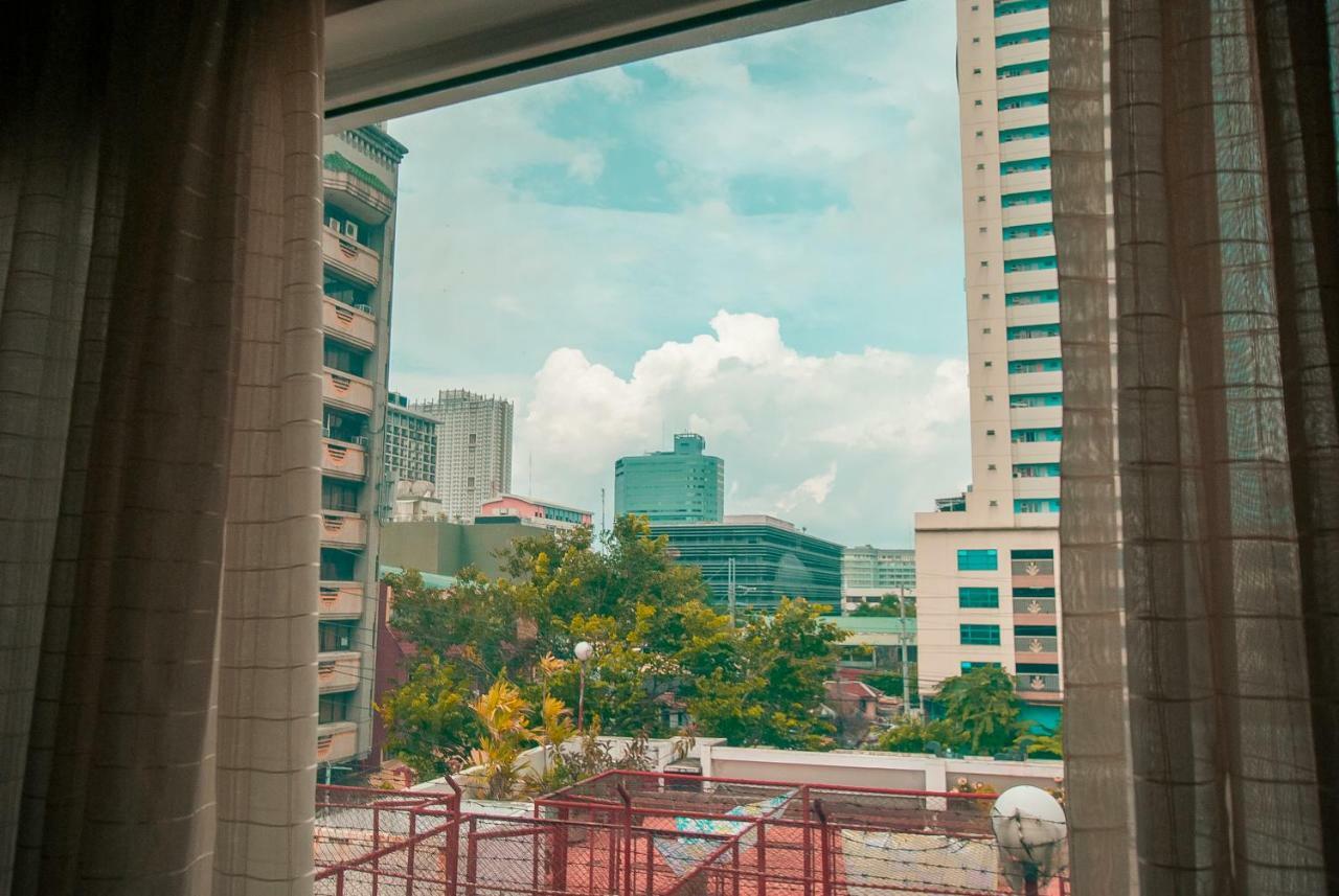 City Garden Suites Manila Eksteriør bilde